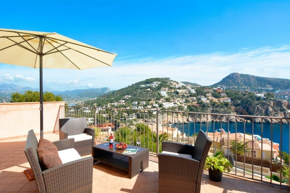With Incredible Sea Views And Pool Villa Port D'Andratx